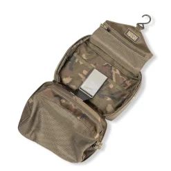 Nash Subterfuge Wash Bag Zubehörtasche